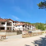 Holiday home 5 - планински перли Stoykite