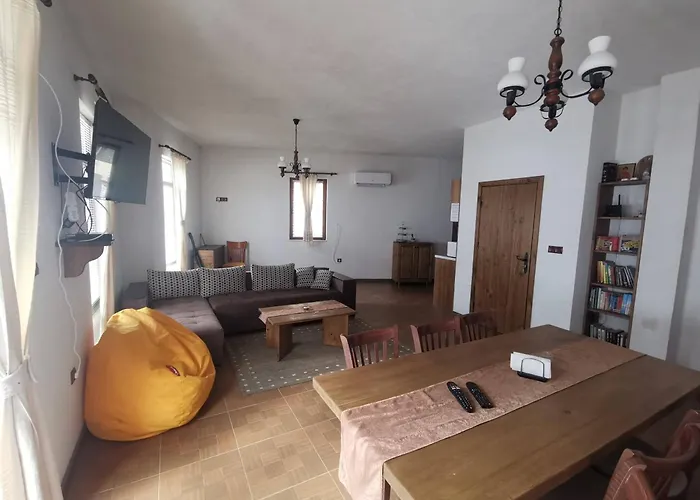 5 - планински перли 펜션