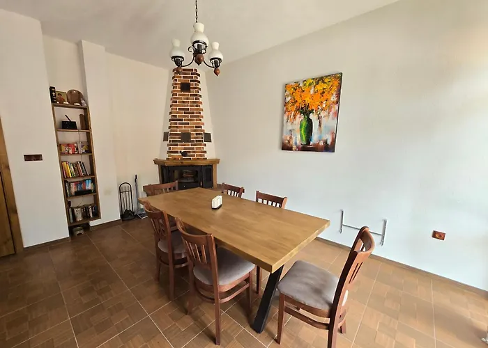 펜션 5 - планински перли *